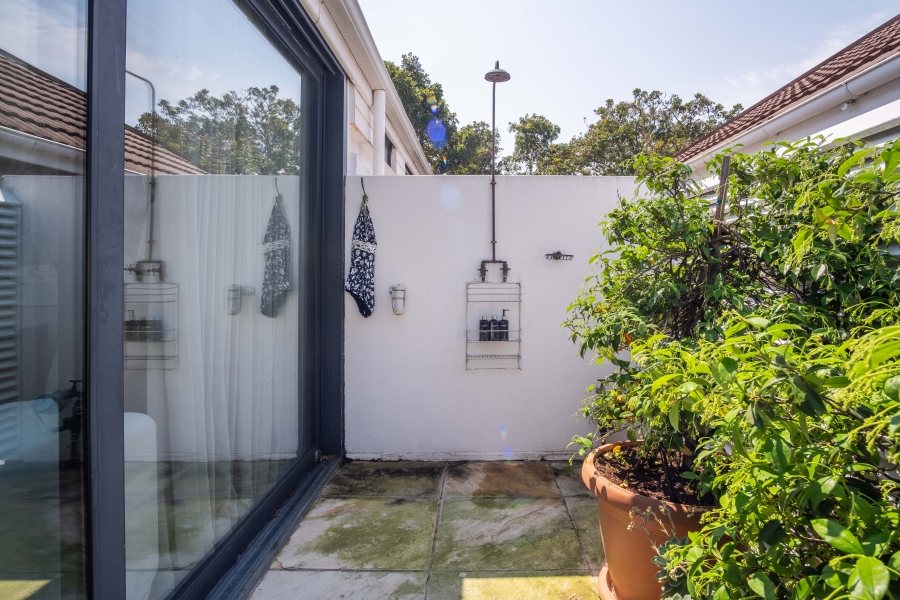 3 Bedroom Property for Sale in Tamboerskloof Western Cape
